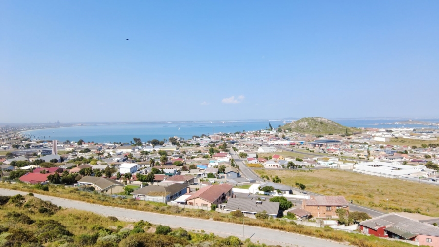 0 Bedroom Property for Sale in Hoogland Western Cape